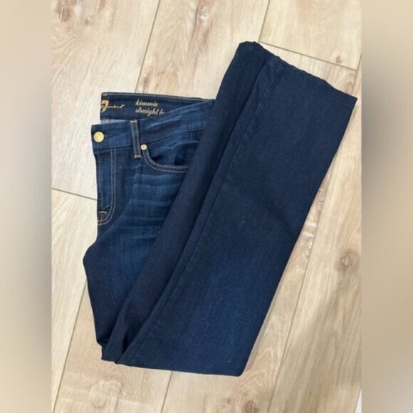 NWOT- 7 FOR ALL MANKIND KIMMIE STRAIGHT LEG JEANS - Picture 1 of 7
